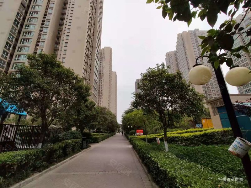 店长力荐凤城六路地铁口旭景兴园精装三室两卫钥匙在手随时看