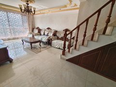 鞍山立山立山广场海诺首府电梯7楼复式精装修， 家具家电齐全，拎包就住出租房源真实图片