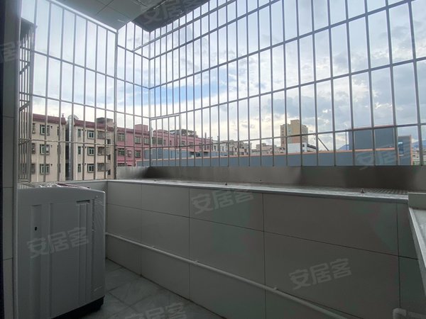 【多图】鹏达路125-175号自建房,龙岗中心城租房,龙岗中心城带阳台一