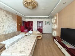 唐山遵化城区急租！价钱美丽好商量 一中附近 三室 家电齐全出租房源真实图片