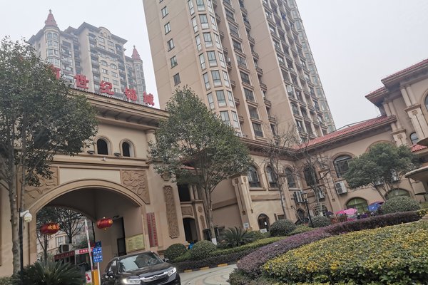 不足,中南世纪锦城怎么样,中南世纪锦城周边房产中介经纪人评价-潜江