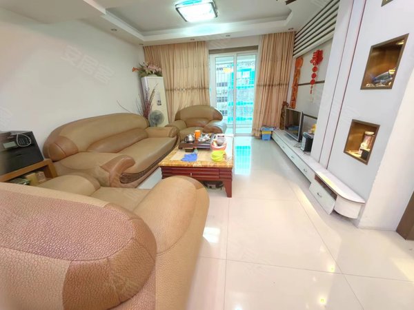 【多图】翔鹭花城(一期),殿前租房,翔鹭花城(一期) 3室2厅2卫 电梯房