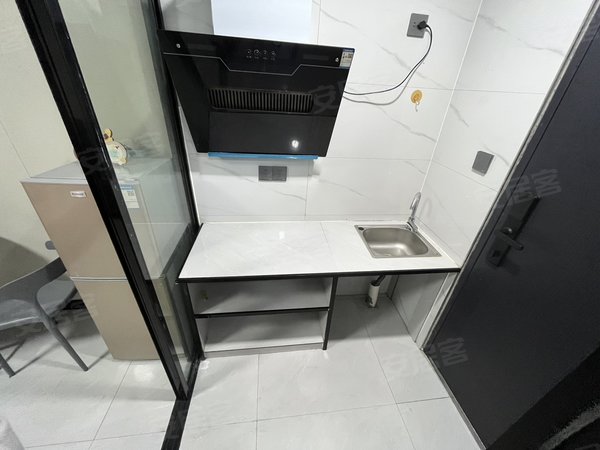 金华东阳东阳市中心望江北路87号楼望江北路 国际酒店 海棠一号附近 精装单间 配套齐全拎包入住出租房源真实图片