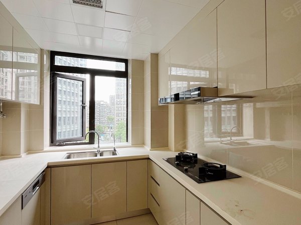 杭州拱墅三塘九龙仓御尚华庭三塘西文街地铁口九龙仓天御 140方四房两