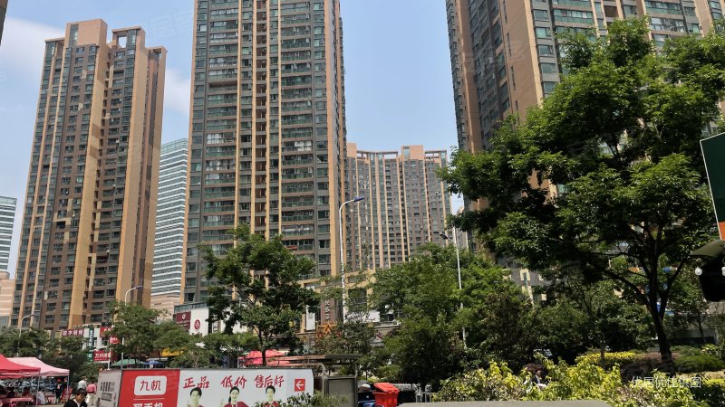 巫家坝旁海伦国际海伦城市广场全新精装3室诚心出售