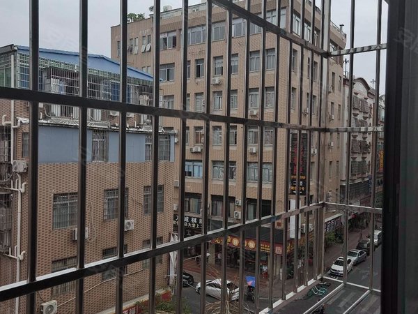 广州番禺大石大石大山村番禺大石租房 近市桥厦滘 番禺广场 路边电梯