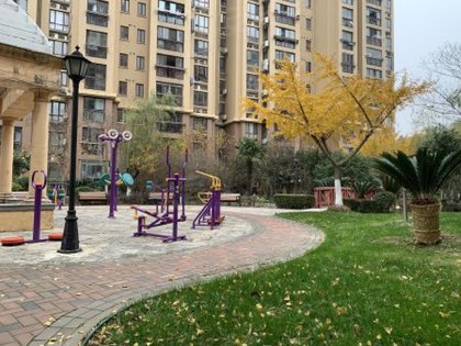环球翡翠湾花园 公寓住宅 优点 不足 环球翡翠湾花园 公寓住宅 怎么样 环球翡翠湾花园 公寓住宅 周边房产中介经纪人评价 上海安居客