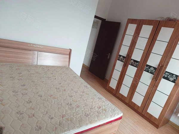 杨村街租房,富力尚悦居 一居室 拎包入住 紧邻光明中学小学,武清租房