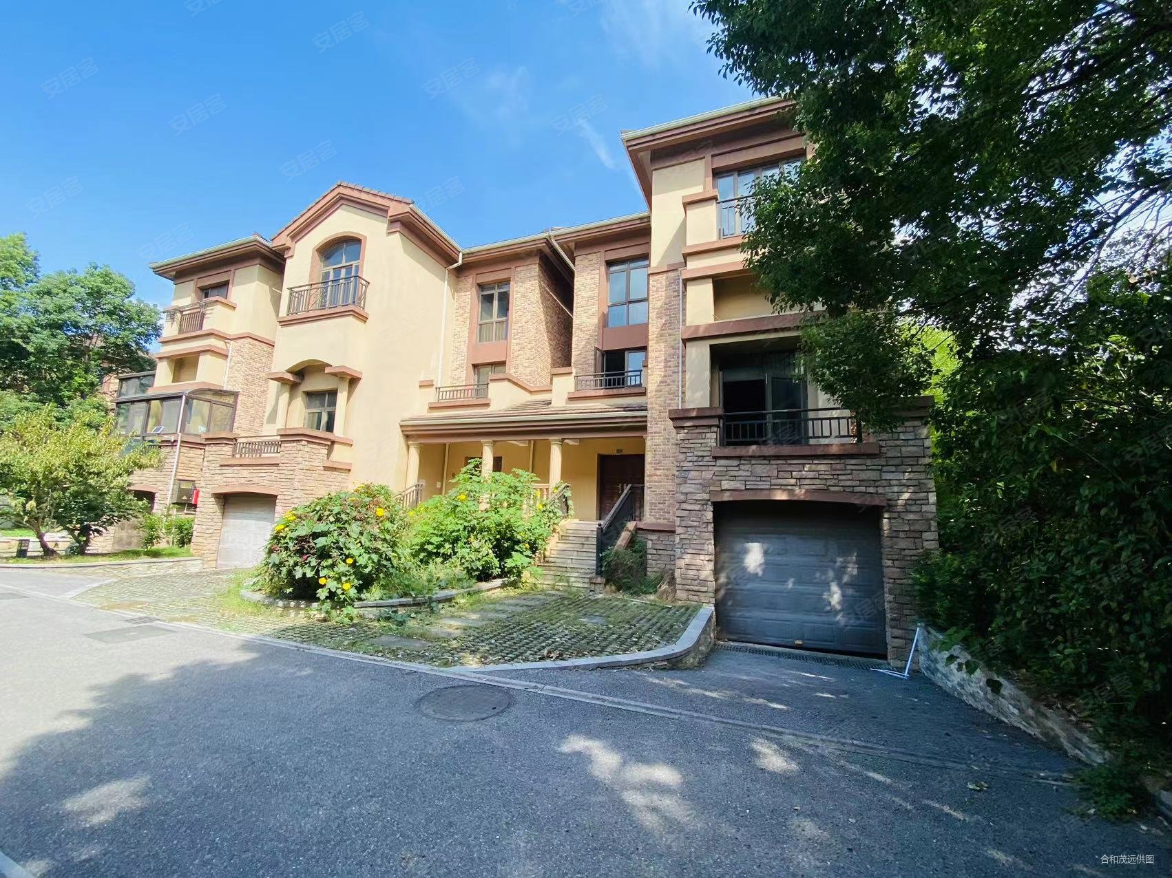 绅园一线湖景联排别墅 带私家车库 ,随时安排看房,绅园(昆山市)二手房