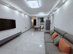 东阳东阳市区白云街道西碧桂园大都会 3室2厅1卫!精装修包物业:3500!出租房源真实图片