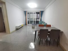 咸阳杨陵杨陵城区绿地一期三室两厅一卫一厨，精装修家具家电齐全拎包入住出租房源真实图片