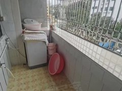 汕尾汕尾城区城区周边实验小学附近香城花园 三房 带家具 南北通透 多间可以参考出租房源真实图片