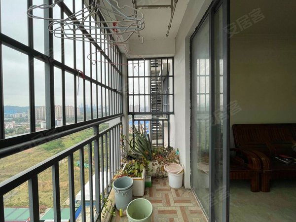 【多图】阳光尚都,良庆周边租房,凤凰路 阳光尚都4室2卫 一千五 配套