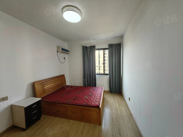 杭州西湖转塘水韵金沙公寓近滨江 紧邻钱塘江 民用水电 带天然气 带