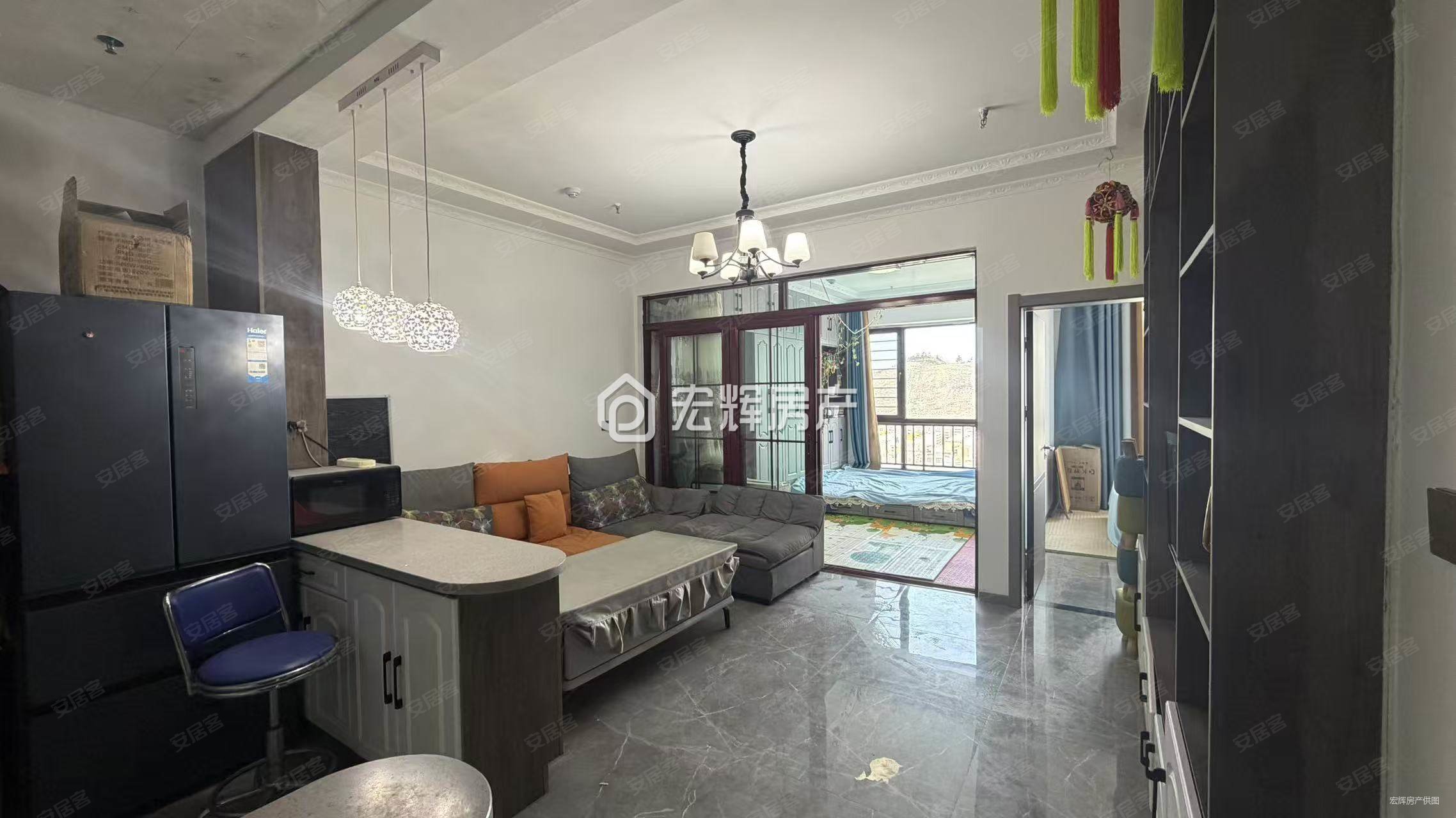 香格里拉城市花园六期(商住楼)2室1厅1卫73㎡东65万