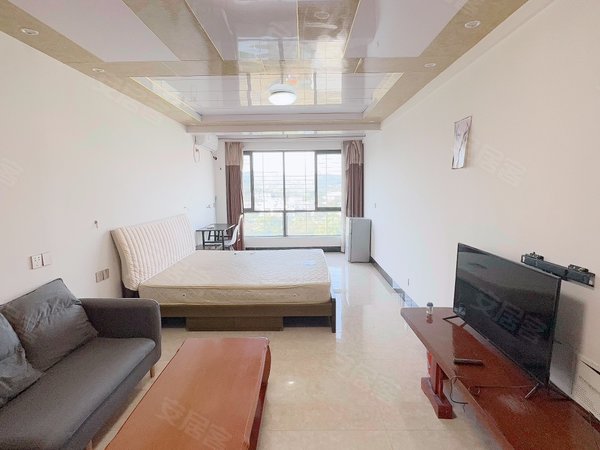 南宁西乡塘科园大道华商时代广场科园地铁口楼上大一房出租 朝南出租