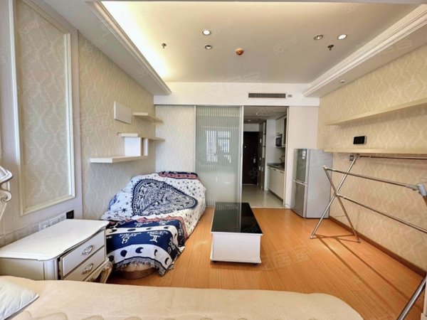 【多图】世茂75号公馆,市区租房,毕业季特惠一千 无中介费 市区精装一