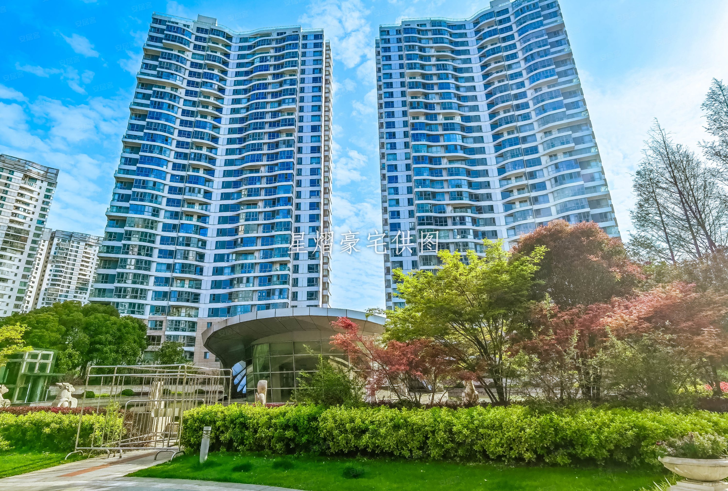 上海房产网>上海二手房>徐汇二手房>龙华二手房>百汇园二期>