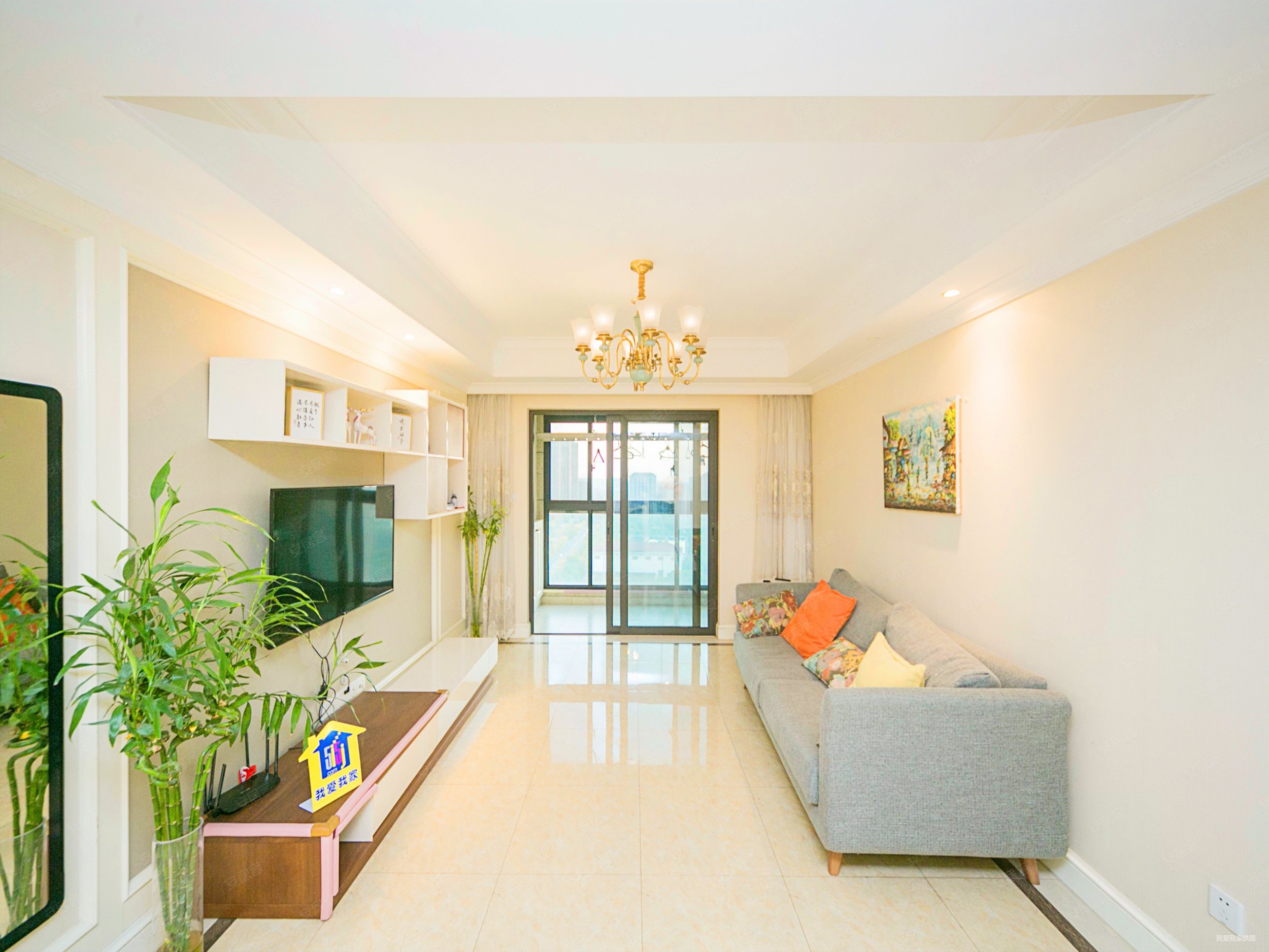 华府天地尊园3室2厅1卫101.05㎡南北235万