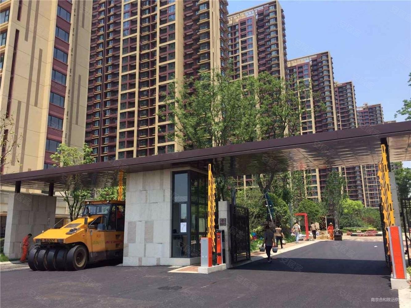 银城蓝溪郡产权清晰双卫精装可拎包入住南北通透满五