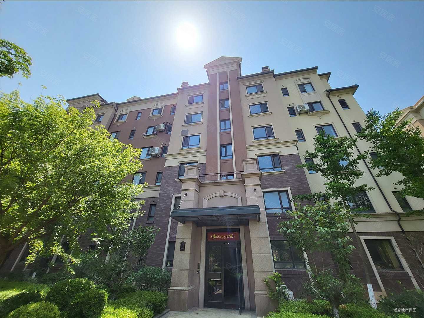 亿达春田里3室2厅2卫128.98㎡南北232万