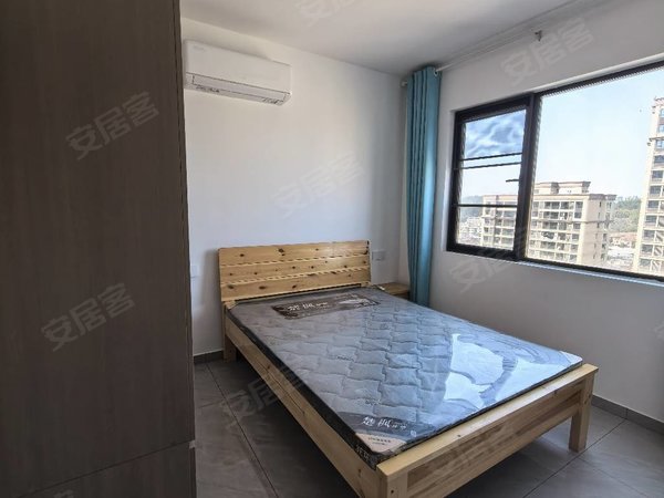 金华武义县武义城东程王佳苑二区出租：程王佳苑4室2厅1厨2卫，精装修，拎包入住，随时看房出租房源真实图片