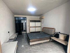 商丘夏邑夏邑汽车客运总站罗楼社区 精装修一室一厅 看房方便 拎包入住 急租出租房源真实图片