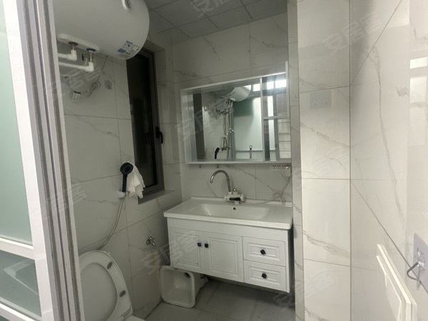 金华永康西城永康宝龙广场宝龙一室一厅租手慢无出租房源真实图片