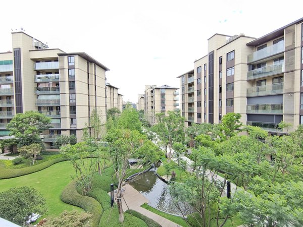 昆明西山滇池度假区华夏四季熙棠苑华夏四季二期 全新精装大平层 可看