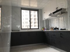 湖州吴兴仁皇山吾悦广场 香悦华府 1室1厅1卫 领包入住 精装修52平出租房源真实图片