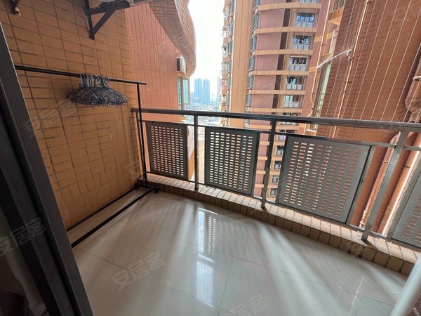深圳福田赤尾京基御景华城御景华城 大单房拎包入住 地铁口 多套房源