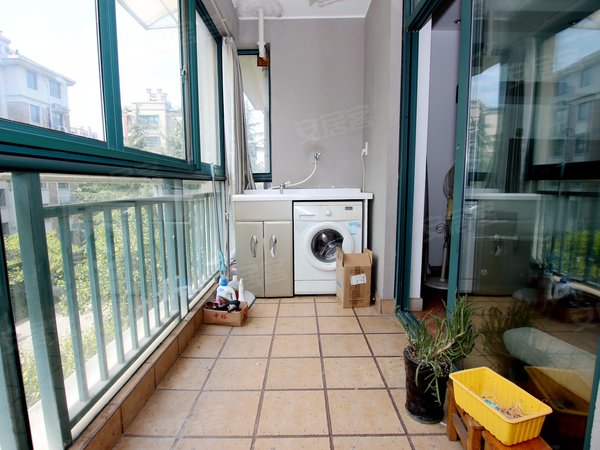 杭州余杭闲林集美岸上蓝山玉兰苑急租岸上蓝山清爽两房闲林老街购物