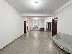 淮南寿县寿州广场小区环境不错，绿化率挺高,第四实验小学和三中附近，拎包入住出租房源真实图片