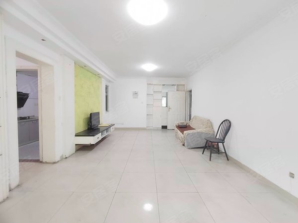 【多图】聚福花园,莲塘租房,聚福花园四室一厅 厅出阳台南北通透 户型