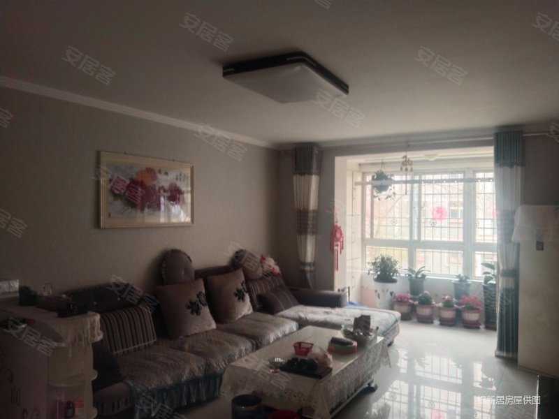 宝湖路19小旁金茂花园精装两居室2楼2楼南北通透