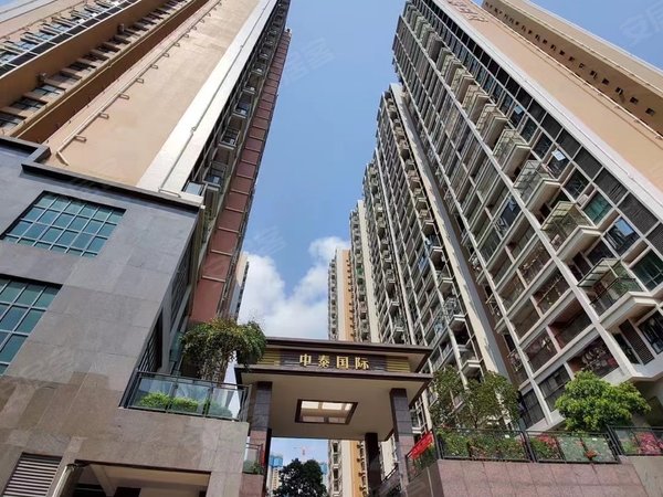 深圳宝安沙井中泰国际新出沙井(中泰国际)豪装3房2卫,家私全齐月卡