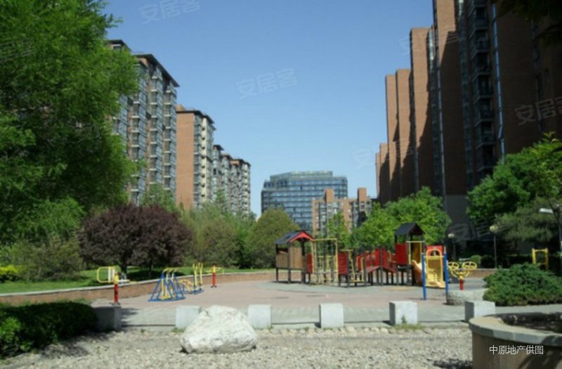 北京房产网>北京二手房>海淀二手房>五棵松二手房>紫金长安>800_525