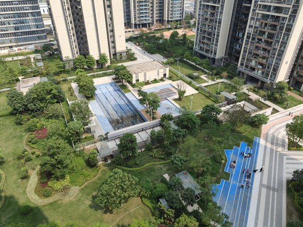 广州番禺南站品秀星瀚南站商圈 地铁口品秀星瀚3房2厅 精装修 拎包