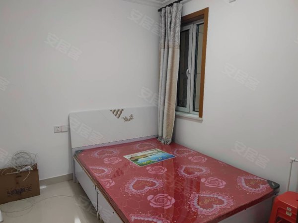 天津宝坻海滨街瑞景花园瑞景花园,电梯房,精装修,全新家具家电齐全