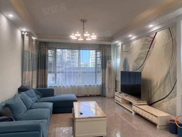 自贡自流井南湖远达南湖领御南湖华商旁,瑞和盛景旁南湖领御精装3室