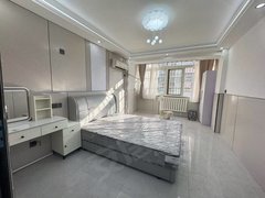 兰州城关西关什字情况独卫 兰大二院 西关十字 张掖路步行街 南关十字 可月付出租房源真实图片