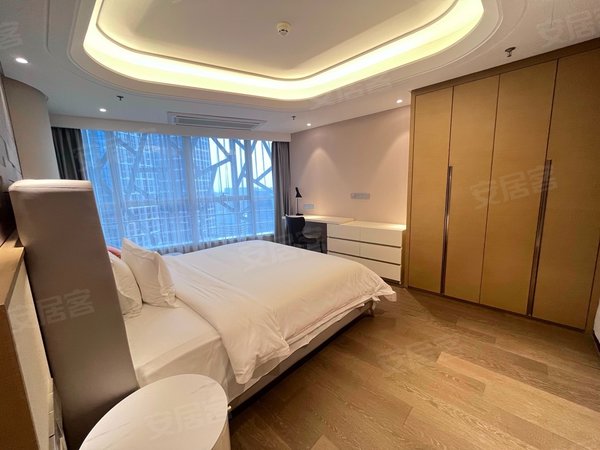 成都高新区金融城成都银泰中心华悦居网红楼盘 不要中介费 押一付一