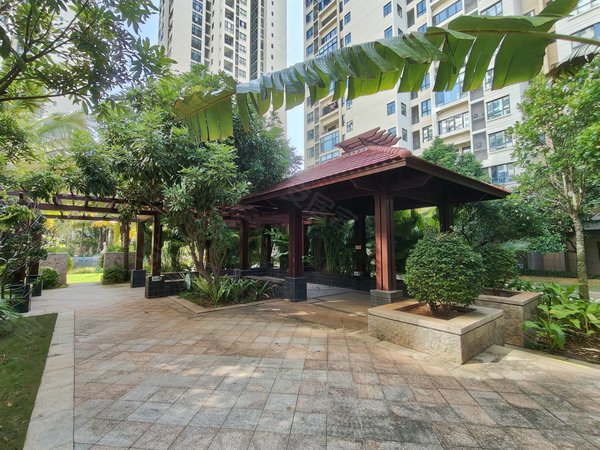 水三千租房,可短租靠近海旅免税店 天悦湖畔精装两居室,吉阳租房-三亚