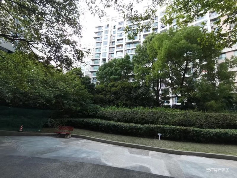 绿地世纪城一期上海春天