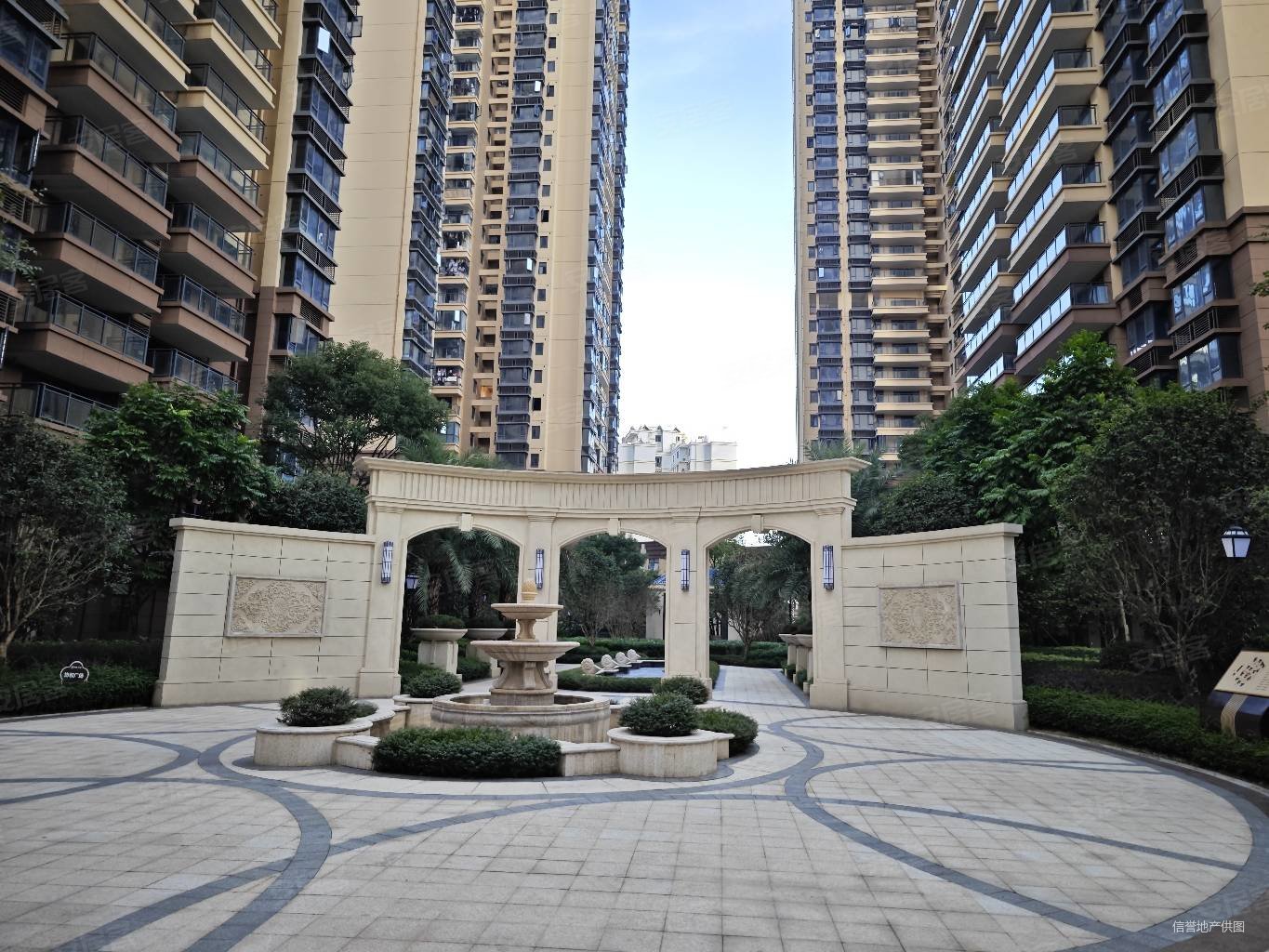 南宁房产网>南宁二手房>西乡塘二手房>上尧二手房>天健天境>