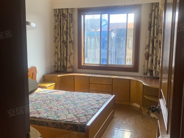 绍兴越城城南任家塔小区任家塔 两室 房子干净整洁 装有3个空调出租