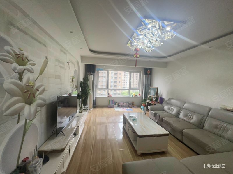 北师大附近阅海万家f3区中间楼栋精装三室无大税保持极好中间层