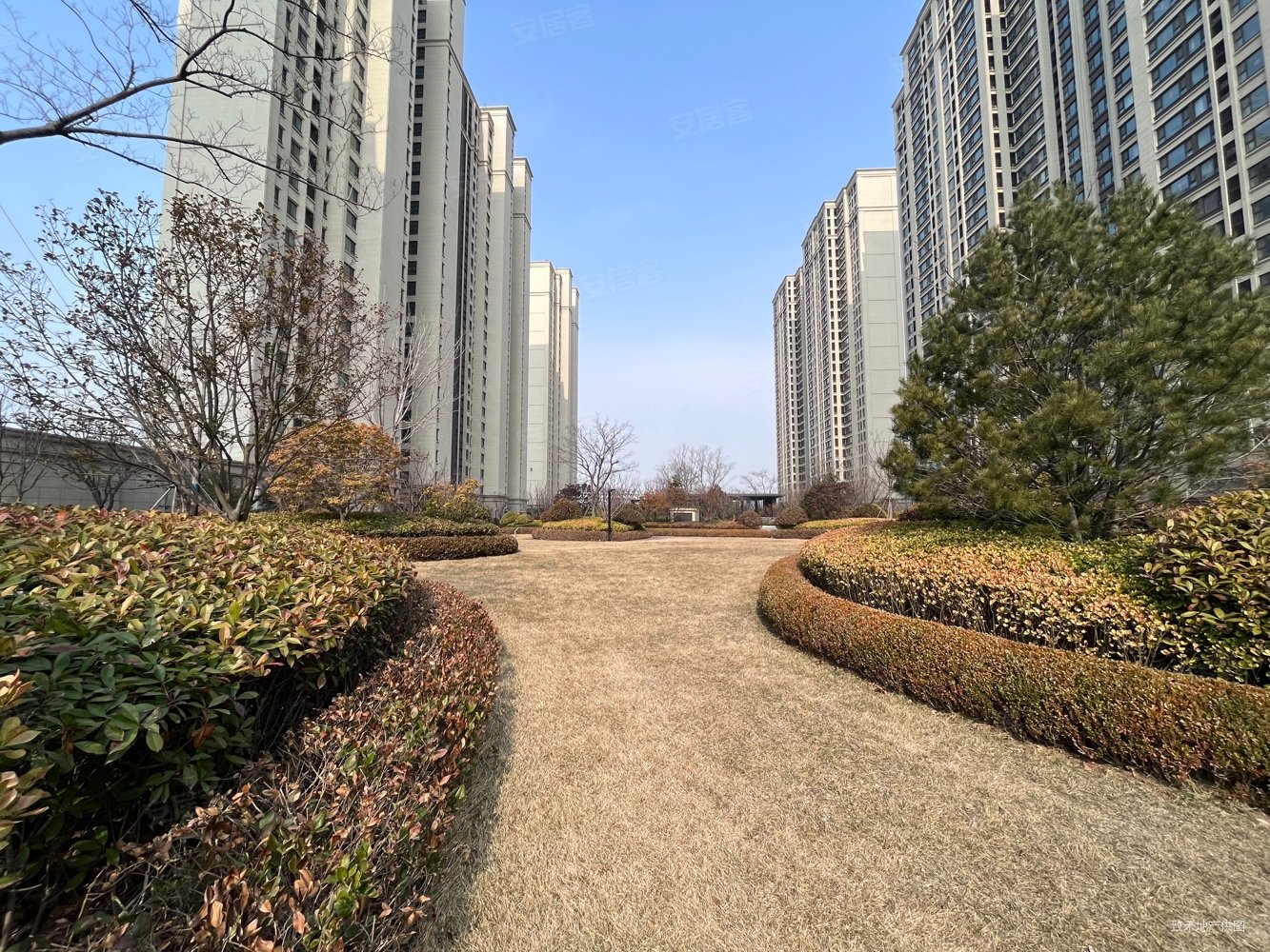 融创青岛湾琴湾