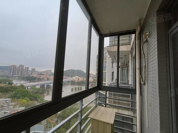 福州仓山闽江大道中联水岸名居5号线地铁口,中联水岸名居 标准大三房