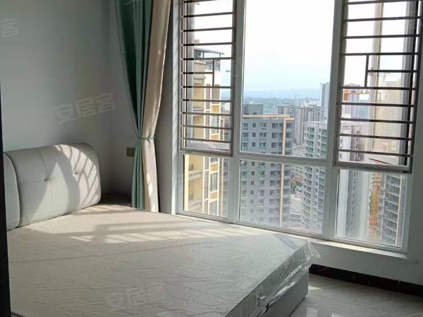 重庆荣昌荣昌城区金科泽科美丽郡工业园区电梯房,精装两房出租房源